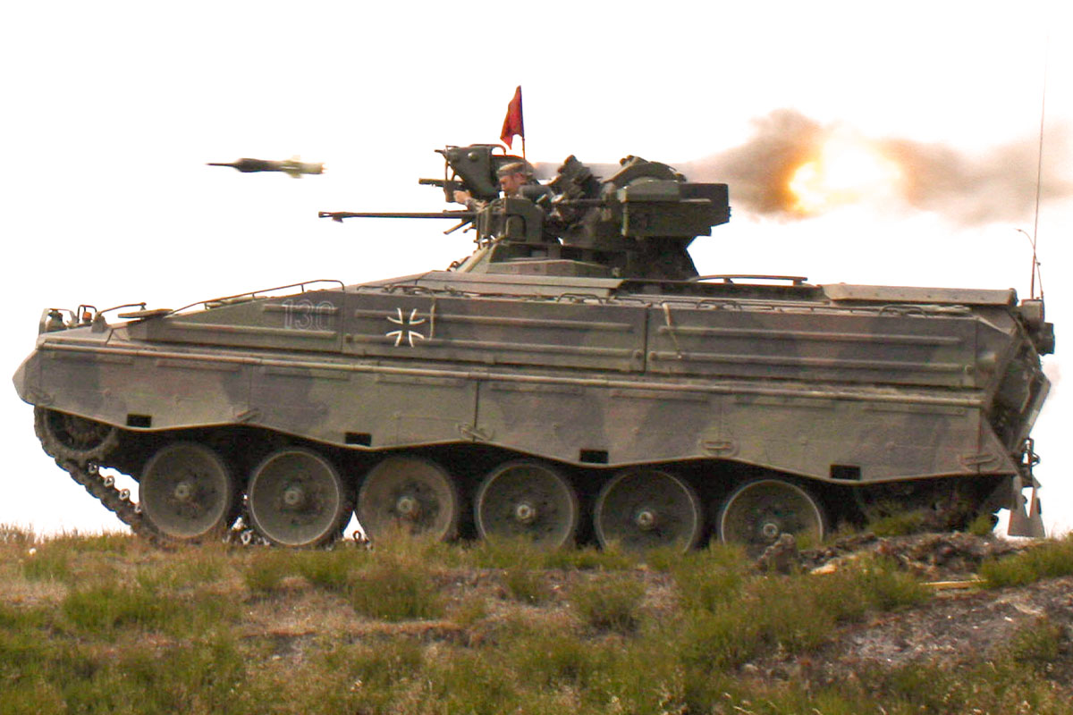 Freundeskreis der Panzergrenadiertruppe e. V. - SPz Marder beim scharfen Schuss